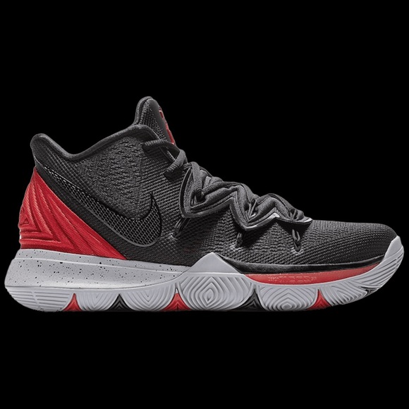 kyrie 5 10.5